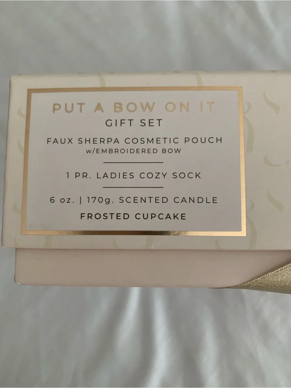 Joyward Put A Bow On It 3-Piece Gift Set Coquette Pink Sherpa Bow Pouch Sock NIB